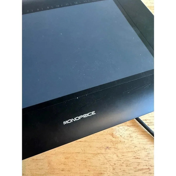 Monoprice Graphic Drawing Tablet - Picture 3 of 8